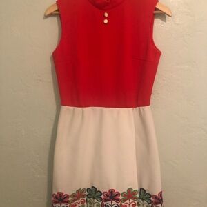 Mod 60s Mock Neck Retro Mini Dress with Floral Design